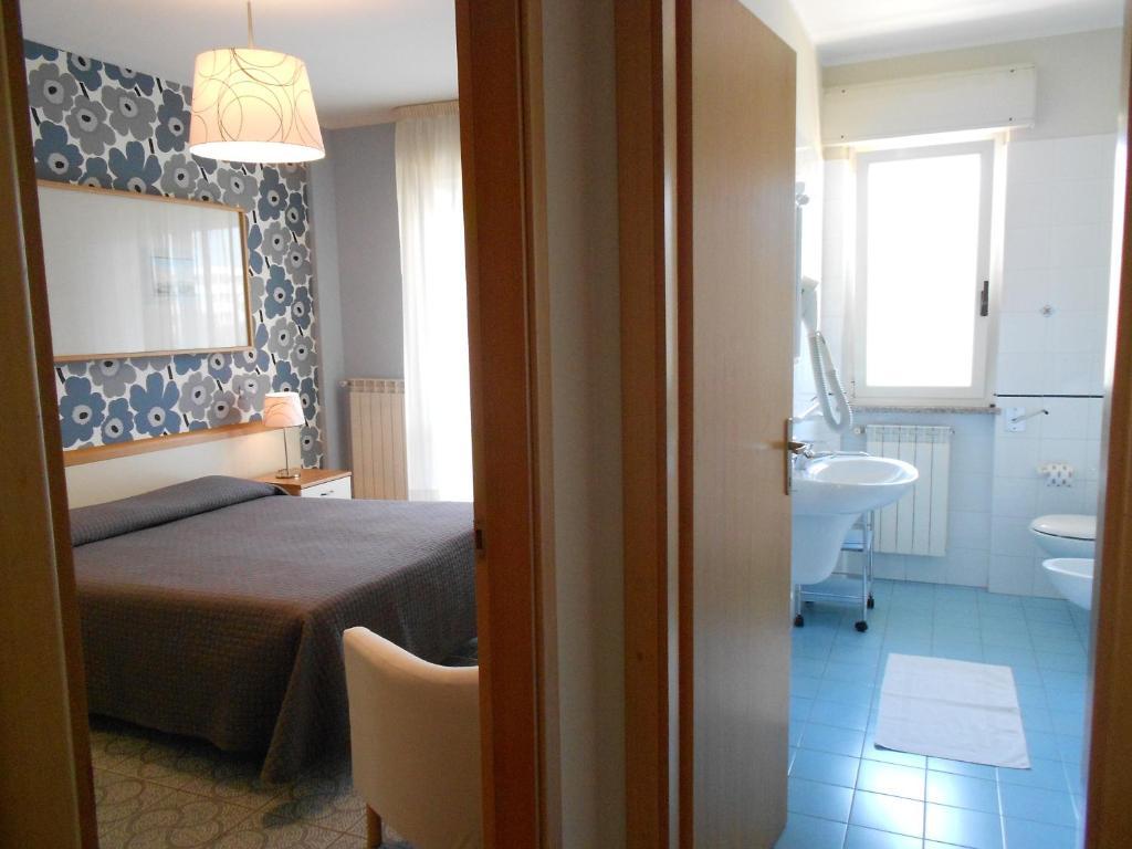 Hotel Principe Residence Vasto Cameră foto